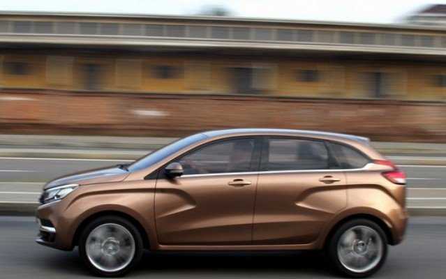 АвтоВАЗ объявил о старте приема заказов на LADA Xray