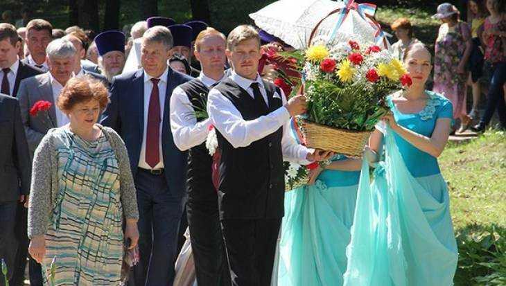 ÐÐ� Ð¿ÑÐ�Ð�Ð´Ð½Ð¸Ðº Ð¿Ð¾ÑÐ�Ð¸Ð¸ Ð² ÐÐ²ÑÑÑÐ³ Ð�ÑÑÐ½ÑÐ�Ð² Ð´Ð¾ÑÑÐ�Ð²ÑÑ Ð´Ð¾Ð¿Ð¾Ð�Ð½Ð¸ÑÐ�Ð�ÑÐ½ÑÐ� Ð�Ð²ÑÐ¾Ð�ÑÑÑ
