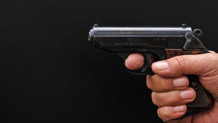 Ð ÐаÑаÑеве возле озеÑа мÑжÑине вÑÑÑÑелили в головÑ