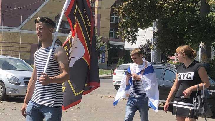 Ð’ БрÑнÑке отпраздновали День Военно-морÑкого флота