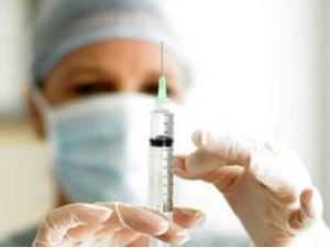 Брянским главврачам приказали привить от гриппа 25% населения области