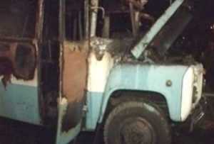 Брянские спасатели  тушили горевший карачевский автобус