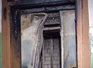 В брянской девятиэтажке  ночью сгорел лифт