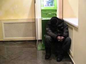 Молдованин пытался украсть банкомат в Навле