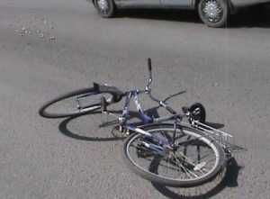 В Суражском районе иномарка насмерть сбила велосипедиста