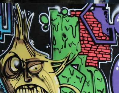В Брянске стартовал конкурс на лучшие граффити