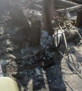 Власти бросили жителей  сгоревшей брянской деревни и плачущего аиста