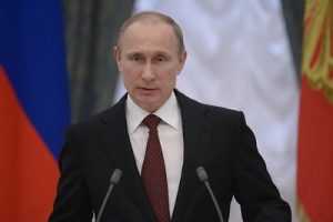 Президент России повысил зарплату себе и председателю правительства