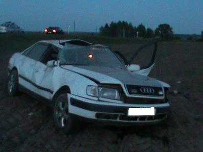 На брянских трассах опрокинулись две иномарки – погибли оба водителя