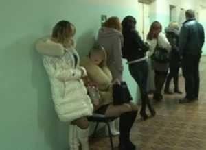Суд наказал сутенёров, делавших проститутками брянских девушек