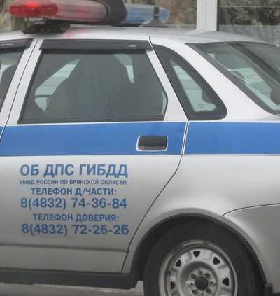 В Брянске юный водитель сбил воспитанницу кадетского корпуса