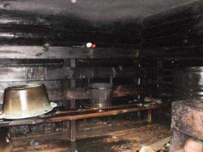 В брянской деревне сгорела баня
