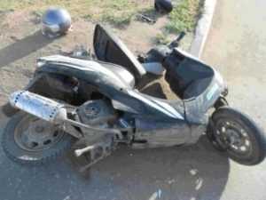 На брянской трассе скутеристка погибла под колёсами «Тойоты»