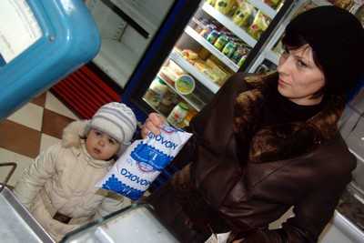 Молоко в брянских магазинах будут маркировать знаком качества