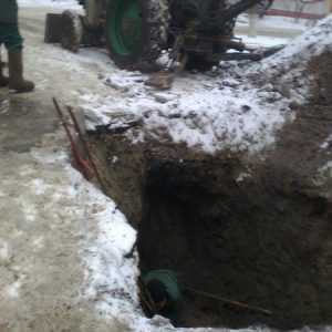 В Брянске из-за прорыва трубы без воды остались 350 домов