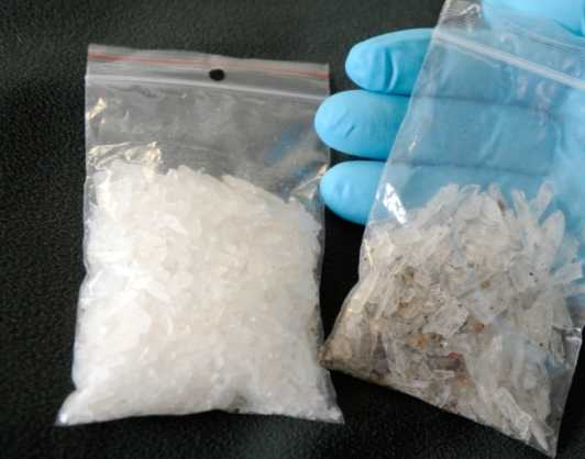 Жителя Брянска задержали с наркотической «солью» в «Мерседесе»