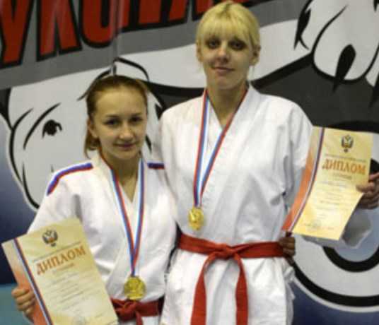 Брянские девушки выиграли чемпионат России по рукопашному бою