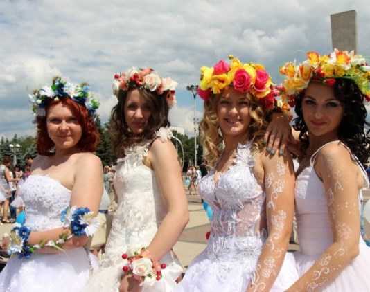 В Брянске открывается «Школа жениха и невесты»