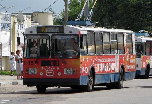 Брянск продолжит эксперимент с дешевым проездом в троллейбусе