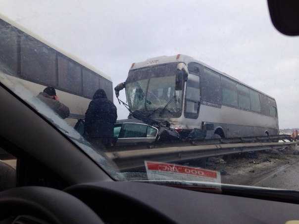 Брянский автобус попал в массовое ДТП