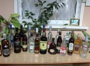Брянская полиция изъяла поддельный алкоголь на 1,5 миллиона рублей