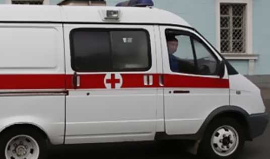 Сбитый иномаркой в центре Брянска 20-летний парень попал в реанимацию