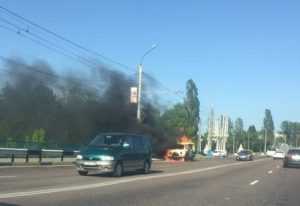 В Брянске около моста сгорела «буханка»