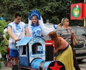 В Брянске на параде колясок откроется  выставка «говорящих» книг