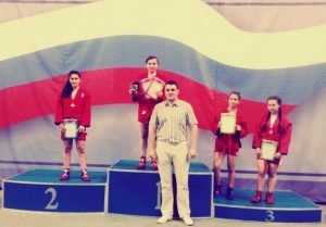 Брянские школьницы вышли в финал Спартакиады по самбо