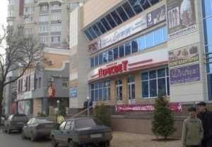 Торговый дом «Пересвет» в центре Брянска появился незаконно