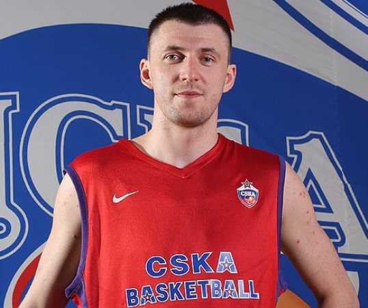 Брянский баскетболист Фридзон стал двукратным чемпионом России