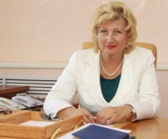 В администрации Брянска подтвердили отставку заместителя мэра Тереховой