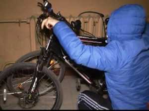 Брянец и его подельник-подросток ответят за украденные велосипеды