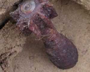 На стройке в Брянске обнаружили мину