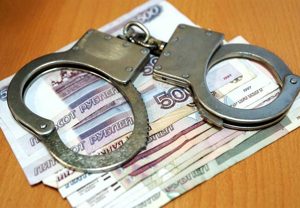Брянского бизнесмена обманули в Смоленске на 3 миллиона рублей