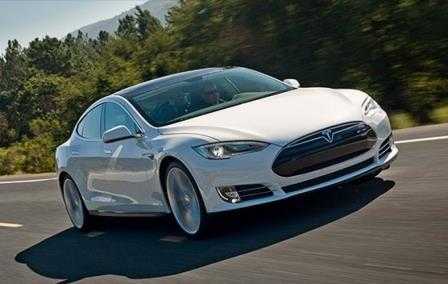 В Брянске появился электромобиль Tesla за 100 тысяч долларов