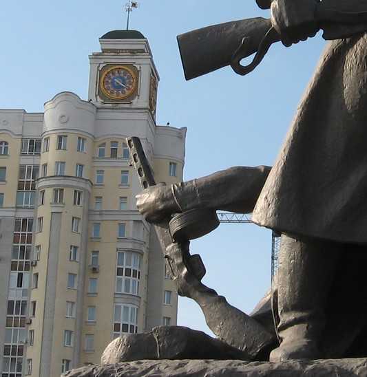 Брянск до нищеты наигрался в исторические города
