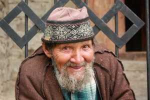 Пожилых брянцев освободят от платы за капремонт домов