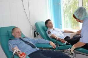Брянские доноры сдали для пострадавших в ДТП 45 литров крови