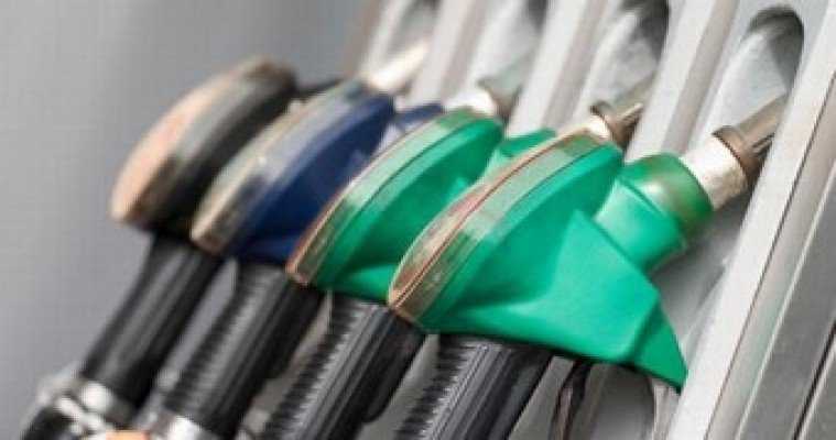 Цены бензина в Брянске снизились на 2 процента