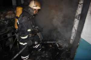В Брянске случился пожар в многоэтажном доме