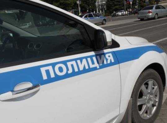 Полиция ищет очевидцев наезда на двух пешеходов в Брянске