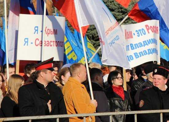 На время «крымского» митинга в Брянске ограничат движение