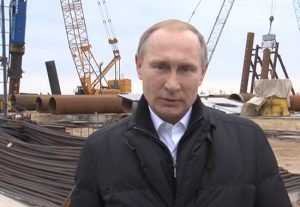 Президент осмотрел строительство Крымского моста