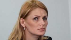 Брянская автомобилистка Олеся Сивакова оправдается на пресс-конференции