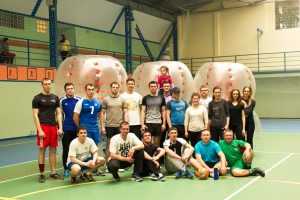 Брянские энергетики провели веселый турнир по бамперболу