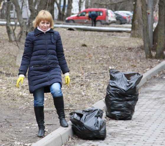 По пятницам чиновники Брянска будут мусорщиками