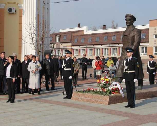 В Брянске отпраздновали 55-летие космического полета Юрия Гагарина
