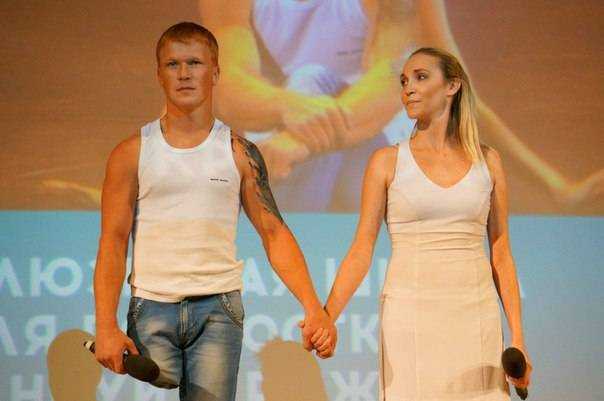 Участник «Танцев на ТНТ» Женя Смирнов приедет в Брянск