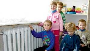 Брянская прокуратура вернула тепло замерзавшим в детсадах малышам